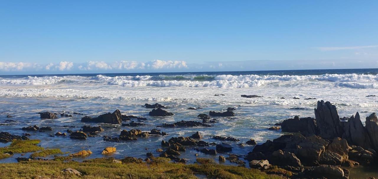 Beachview Guest Suites Port Elizabeth エクステリア 写真